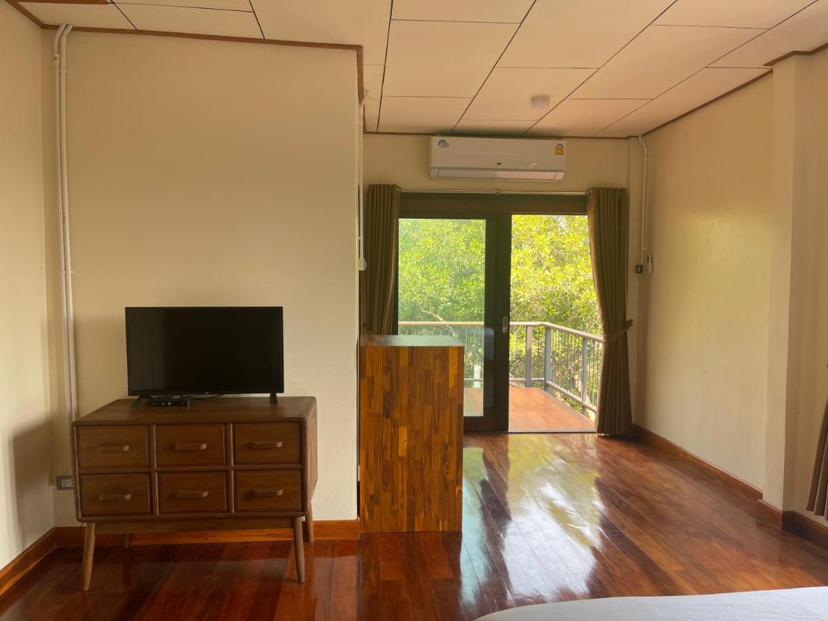 Banmai87 Guest House บ้านไม้87 เกสต์เฮ้าส์ Phra Nakhon Si Ayutthaya Exterior photo