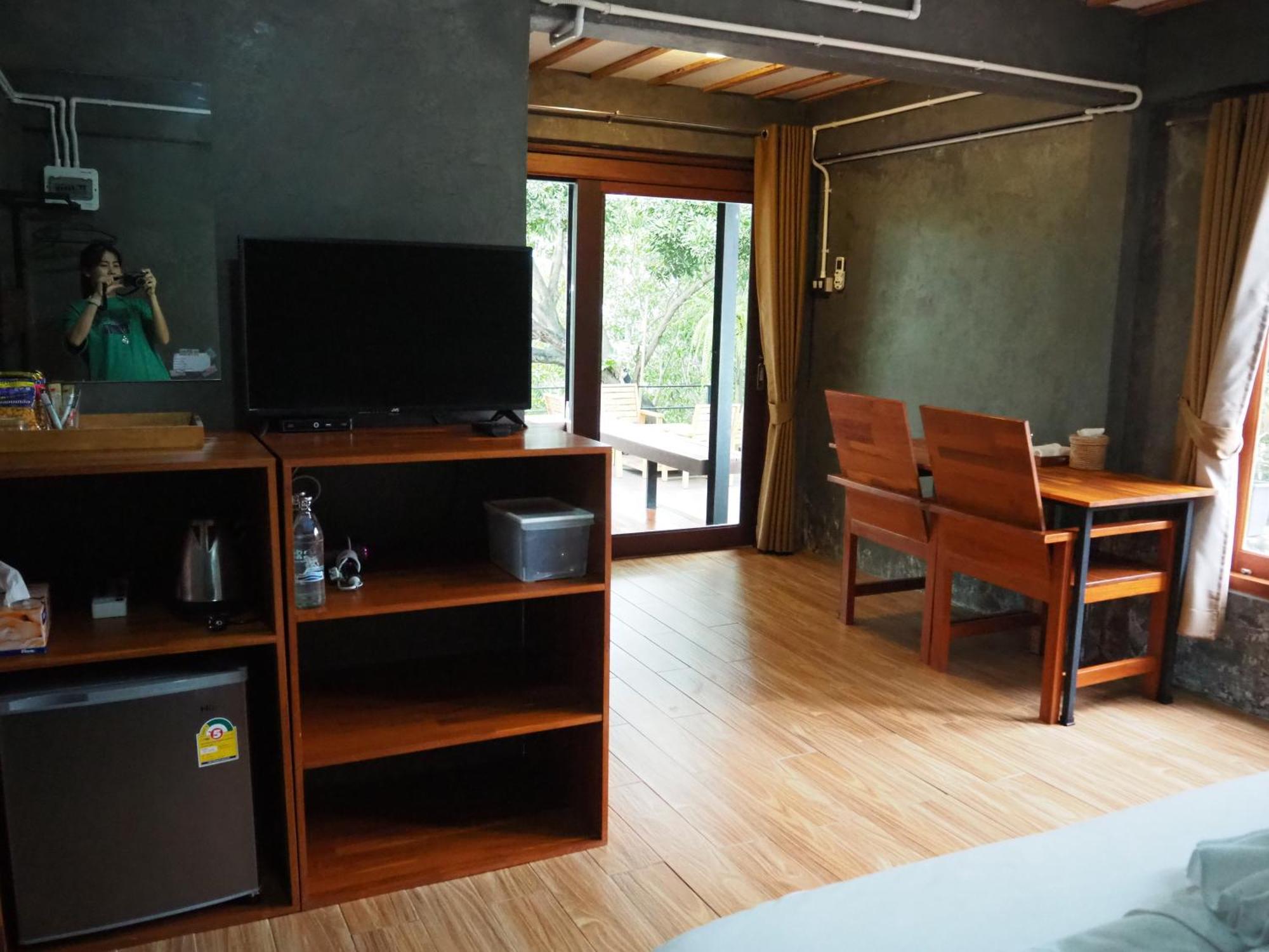 Banmai87 Guest House บ้านไม้87 เกสต์เฮ้าส์ Phra Nakhon Si Ayutthaya Exterior photo