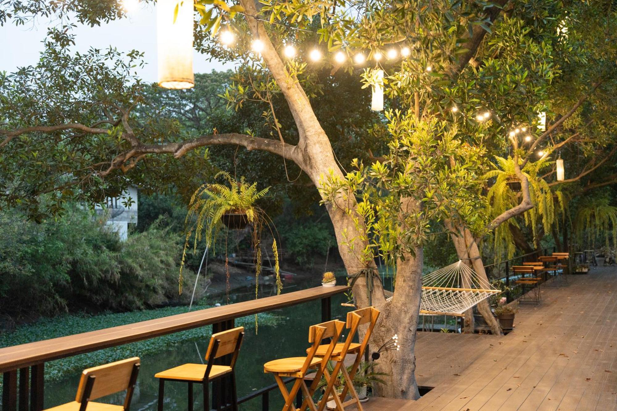 Banmai87 Guest House บ้านไม้87 เกสต์เฮ้าส์ Phra Nakhon Si Ayutthaya Exterior photo
